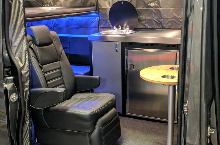 RB Touring Van CB - 144