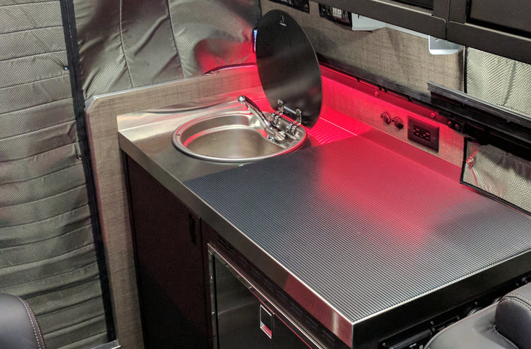 RB Touring Van JS - 144