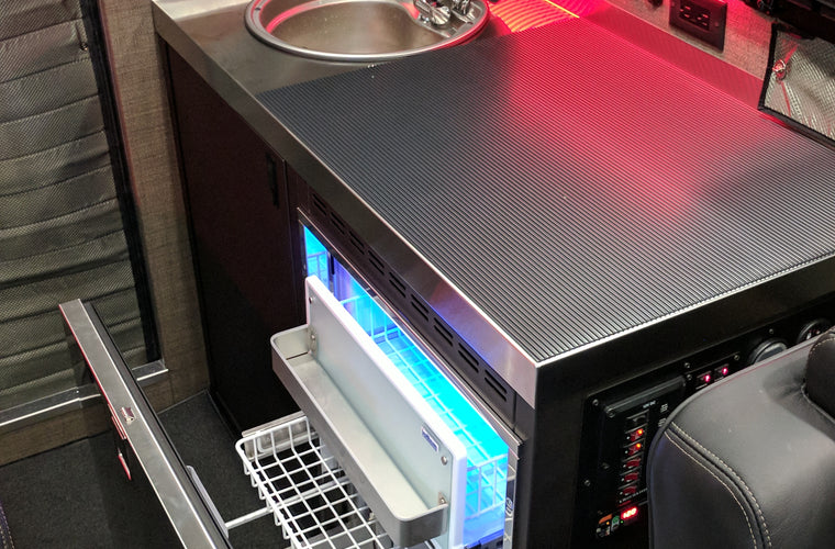 RB Touring Van JS - 144