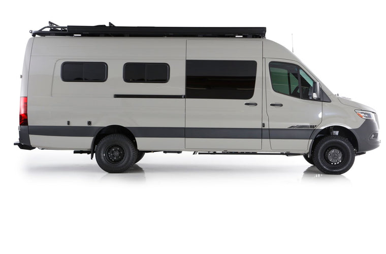 RB Touring Van DJ - 170 EXT 3500 4x4