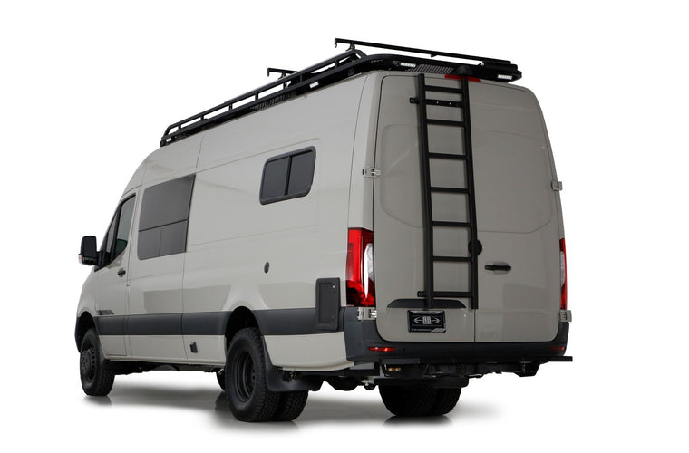 RB Touring Van DJ - 170 EXT 3500 4x4