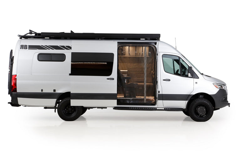 RB Touring Van SN - 170 EXT 3500 4X4