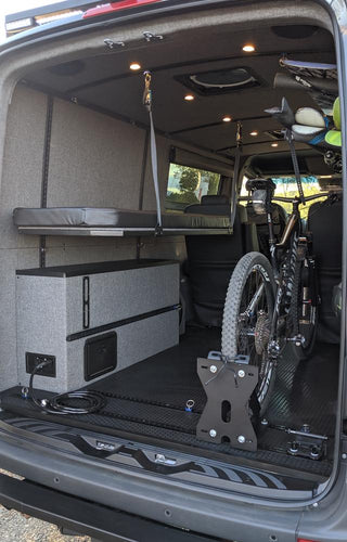 RB22 Gear Hauler - 144 Low Roof 4x4