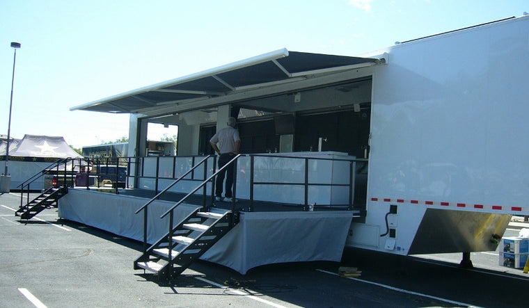 53' Rock and Roll Bar