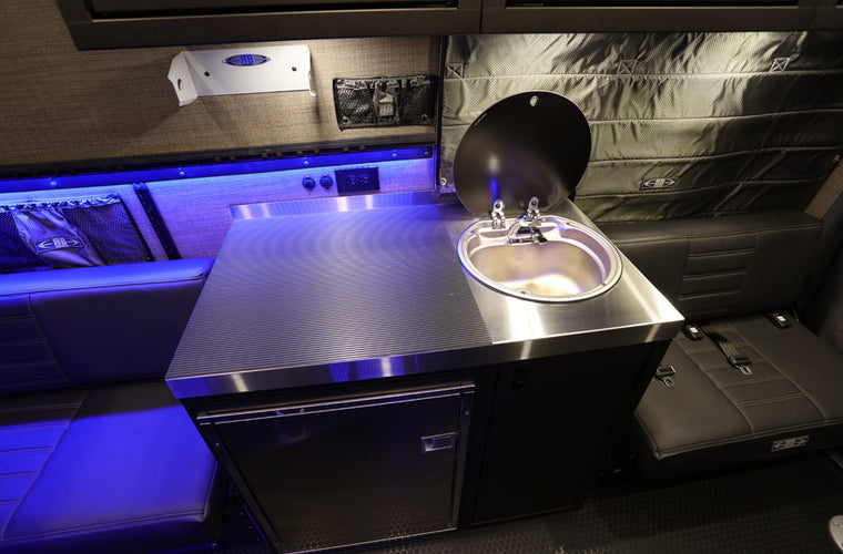 RB Touring Van - 170