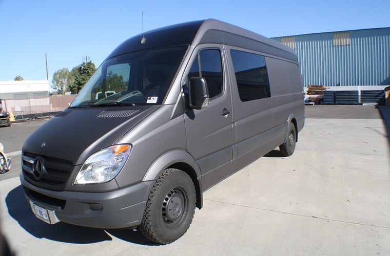 RB Gear Hauler Van Sleek Family 01 - 170