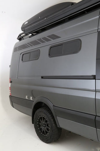 RB Touring Van MF - 170