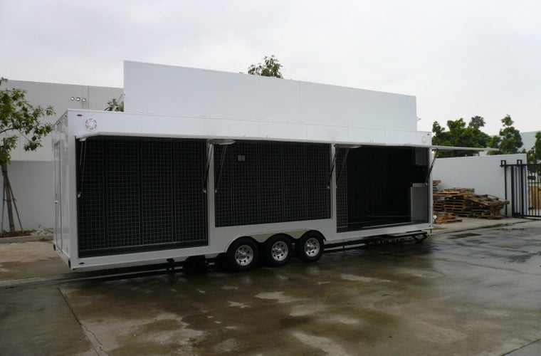 30' Display Trailer