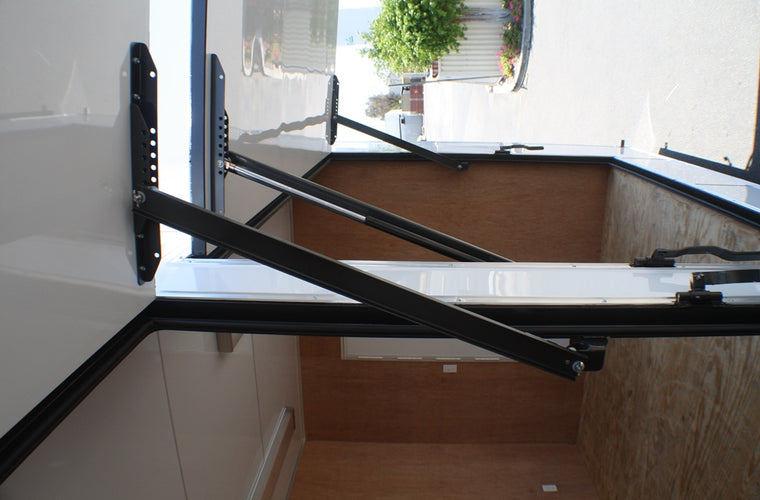 Matix Clothing 23' V-Nose Display Trailer