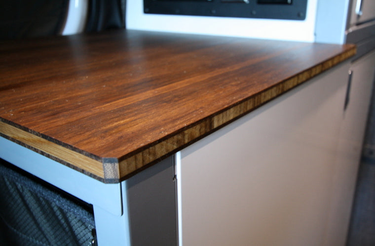 Fox Shox Race Support Van