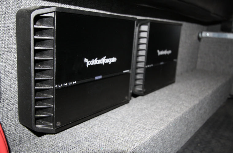 Fox Shox Race Support Van