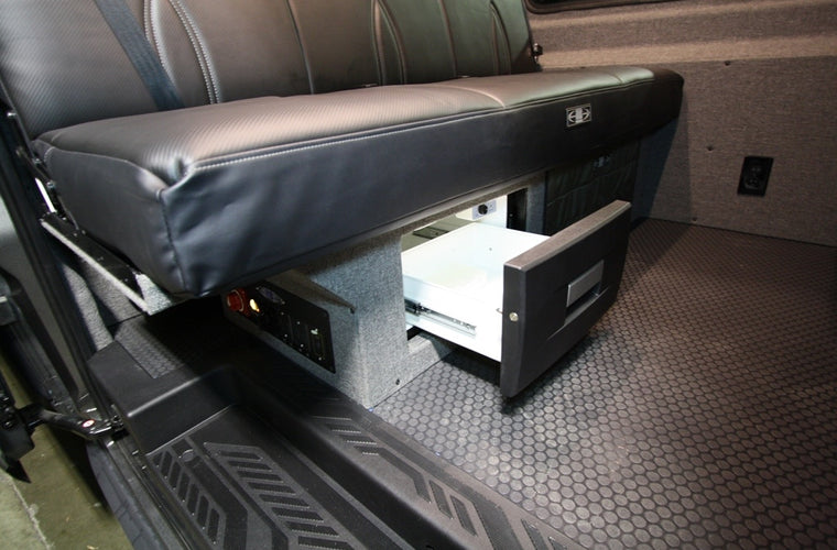 Ford Transit Moto Van 01