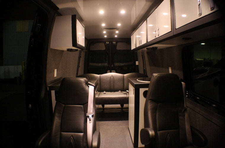 RB Gear Hauler Van Sleek Family 01 - 170