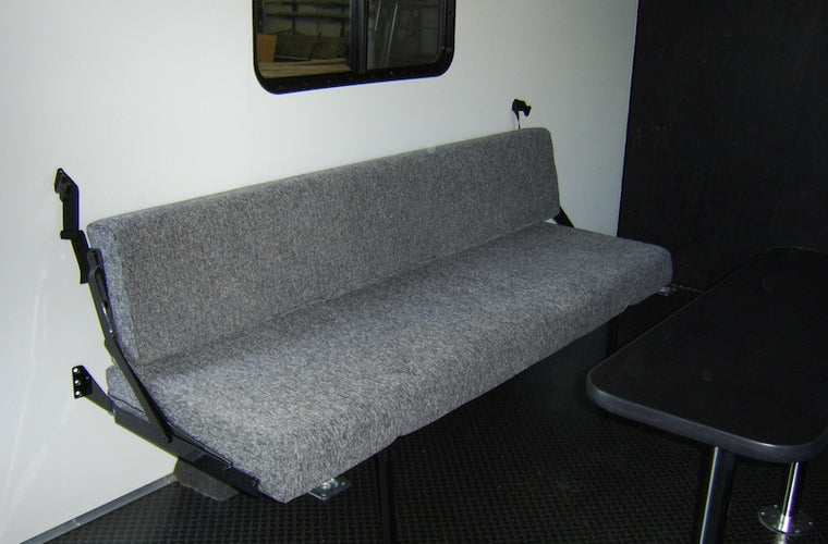 20' V Nose Toy Hauler