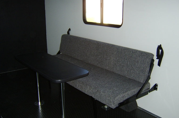 20' V Nose Toy Hauler