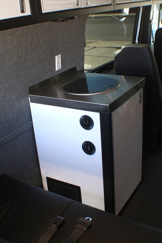 RB Gear Hauler Van Sleek Family 01 - 170