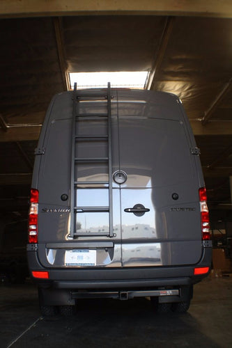 RB Gear Hauler Sawtooth Van 01 - 170